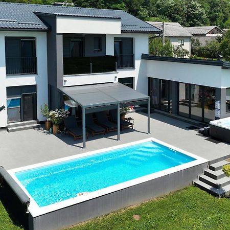 Villa Biser Gacke Sinac Экстерьер фото