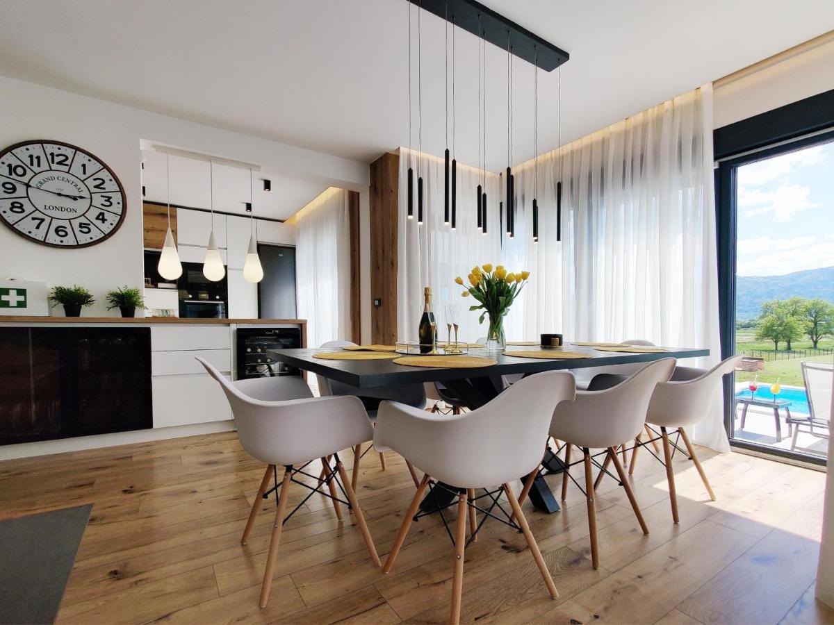Villa Biser Gacke Sinac Экстерьер фото