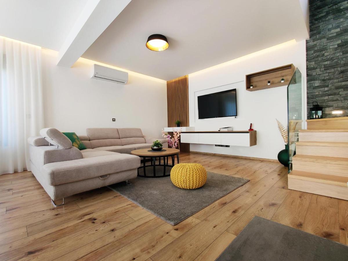 Villa Biser Gacke Sinac Экстерьер фото
