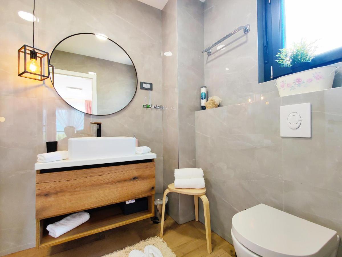 Villa Biser Gacke Sinac Экстерьер фото