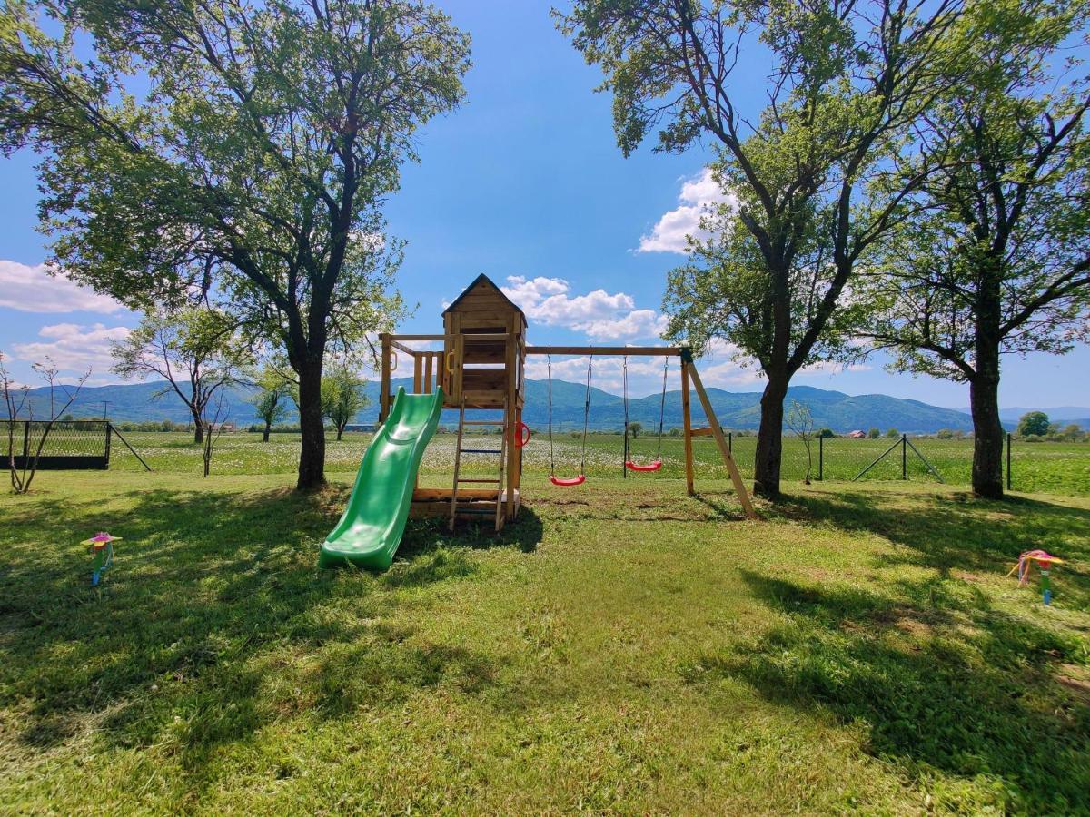 Villa Biser Gacke Sinac Экстерьер фото