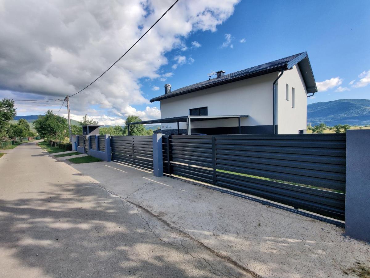 Villa Biser Gacke Sinac Экстерьер фото