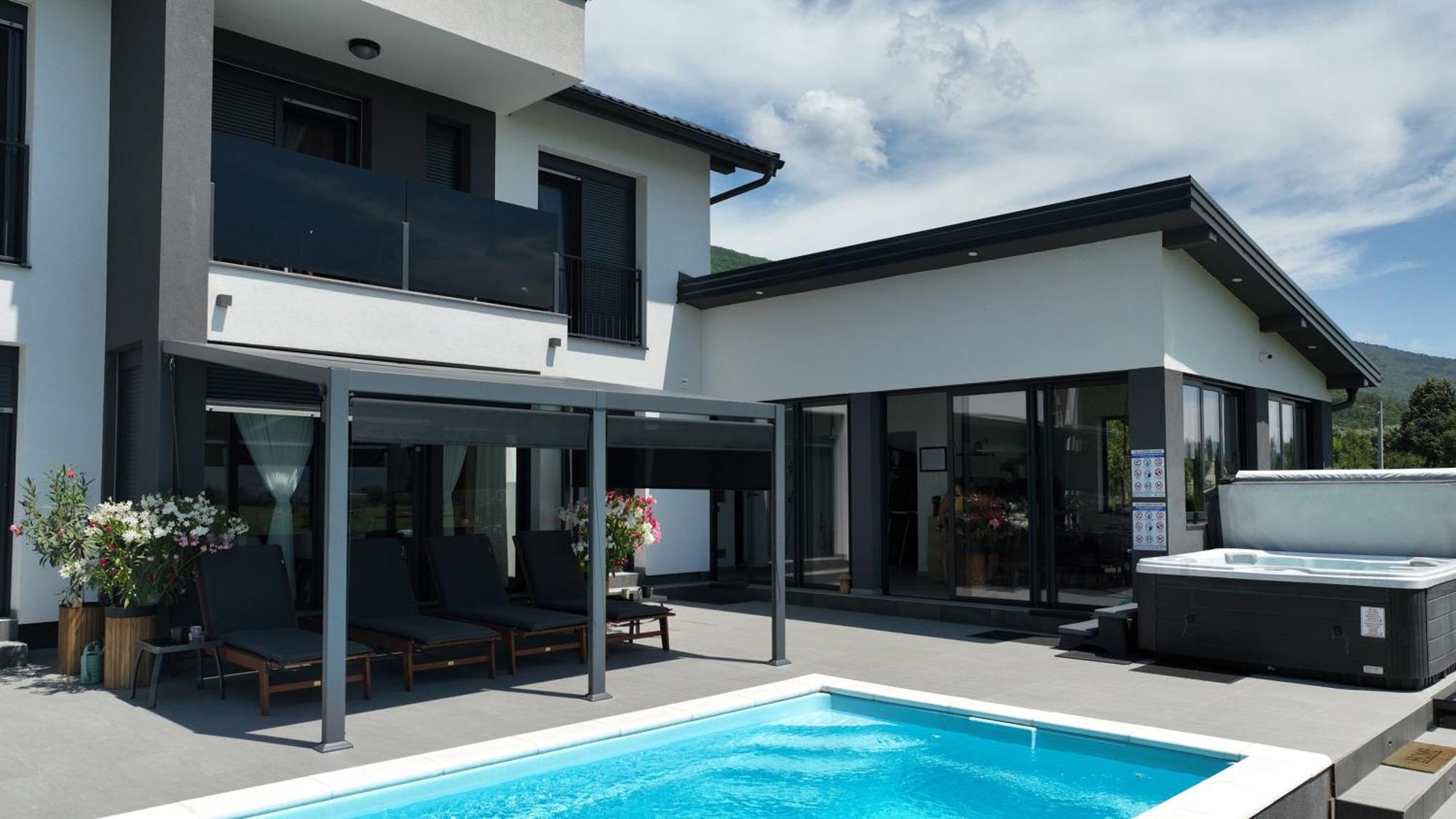 Villa Biser Gacke Sinac Экстерьер фото